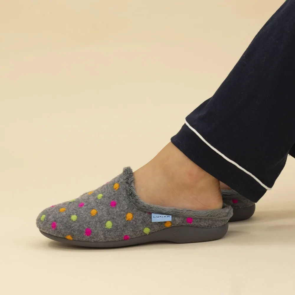 Lunar Women's KLA221 Peanut Mule Slippers Grey